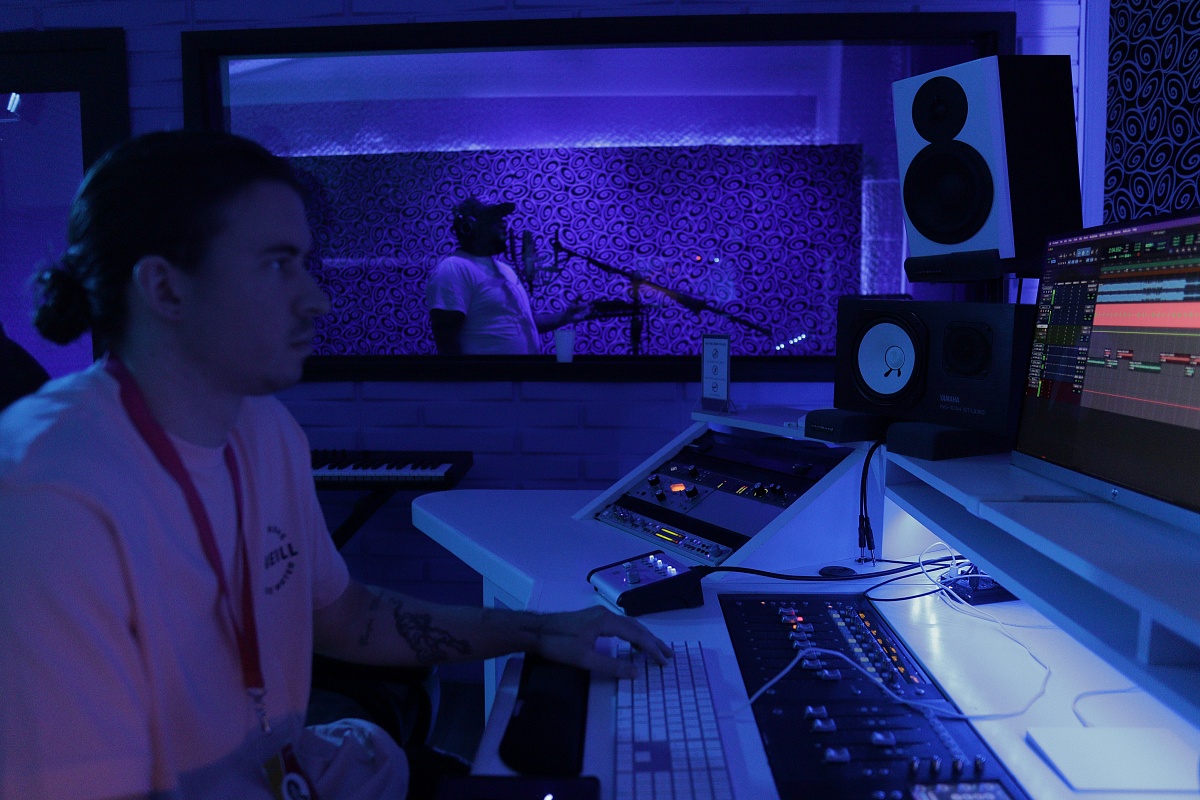 Why Location and Studio Vibes Matter in Music Production