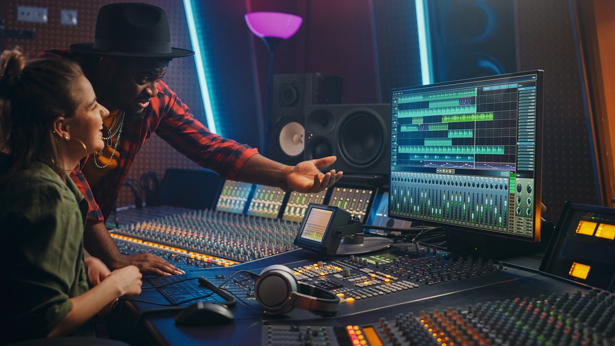 How to Choose the Perfect Producer for Your Next Single