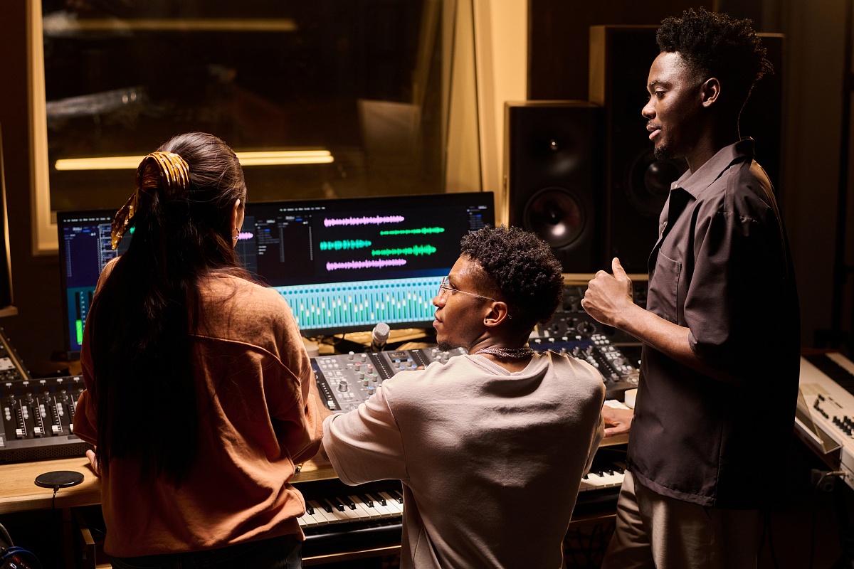 Unlocking the Power of Studio Recording: How Professional Environments Elevate Your Sound