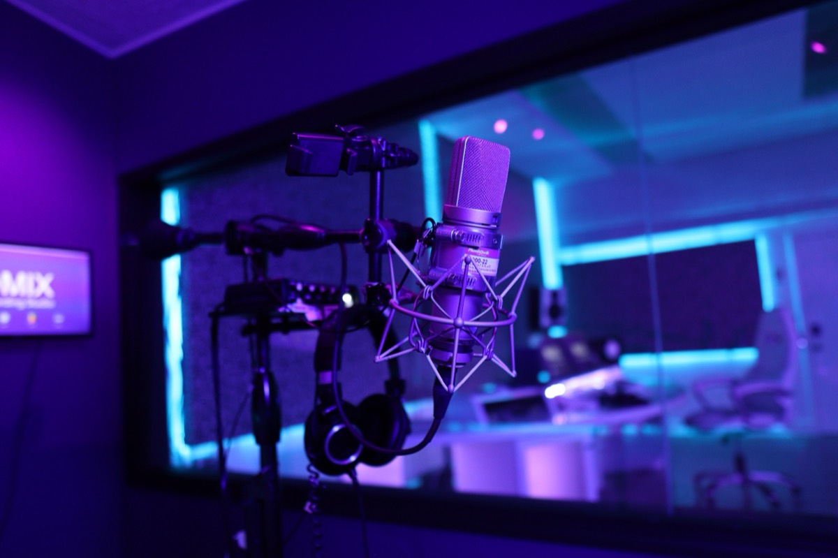 Condenser microphone in a shock mount with headphones at MIX Recording Studio in Los Angeles