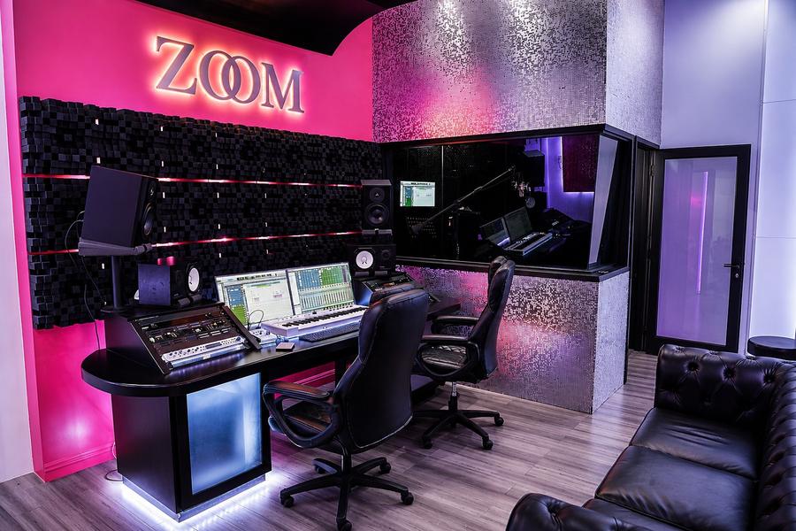 ZOOM I vocal room, part of the same Los Angeles facility